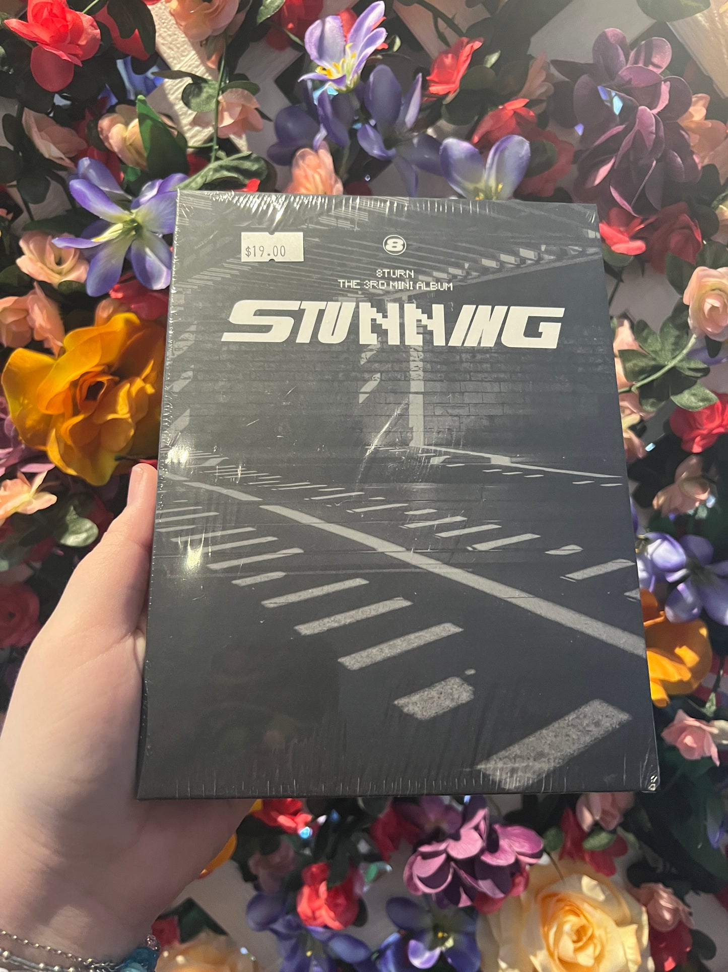 8TURN - Stunning (Random Ver.)