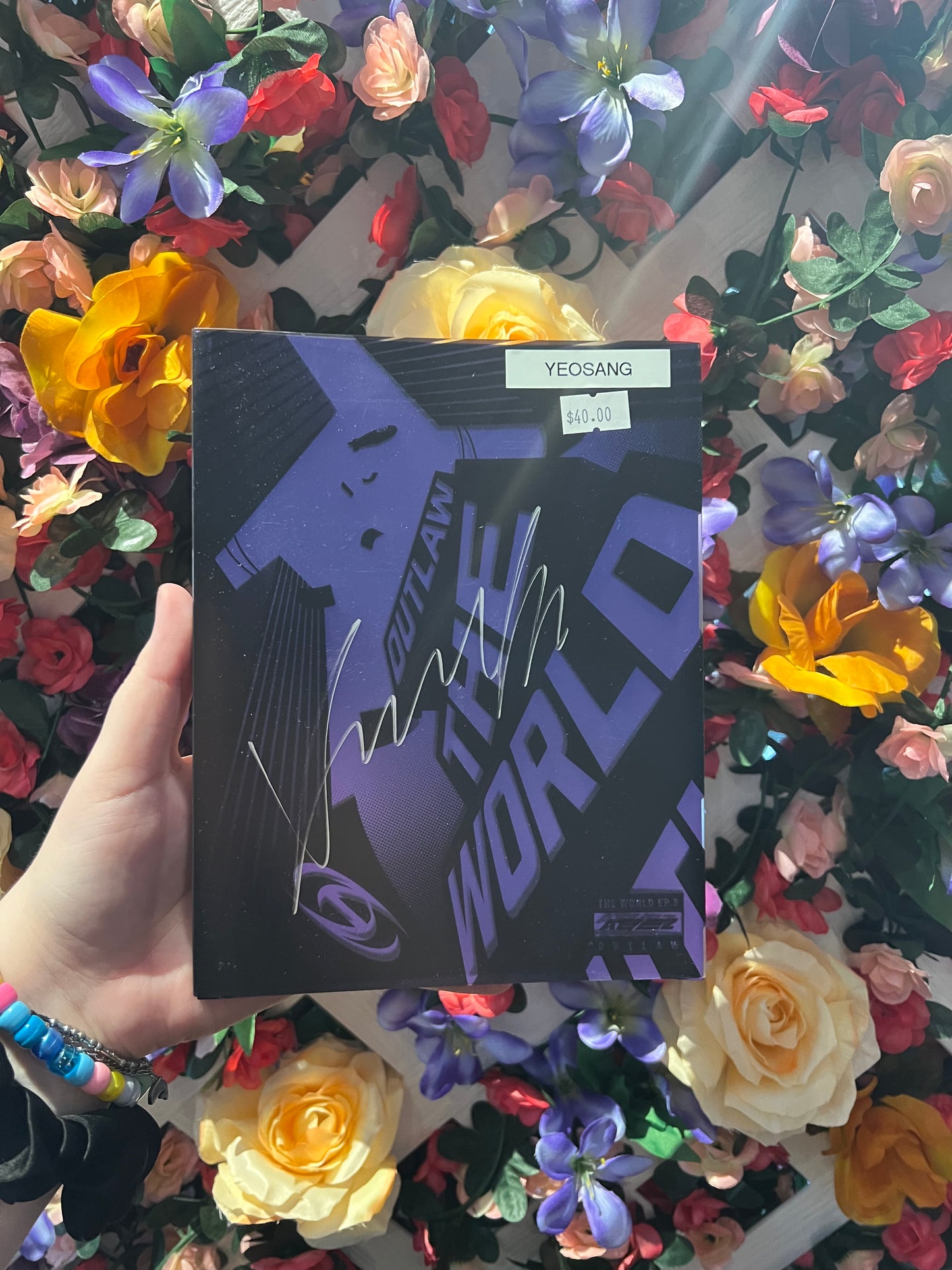 ATEEZ The World Ep.2 Signed Album