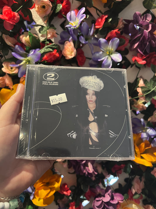 (G)I-DLE - [2] (Jewel Case Random Ver.)