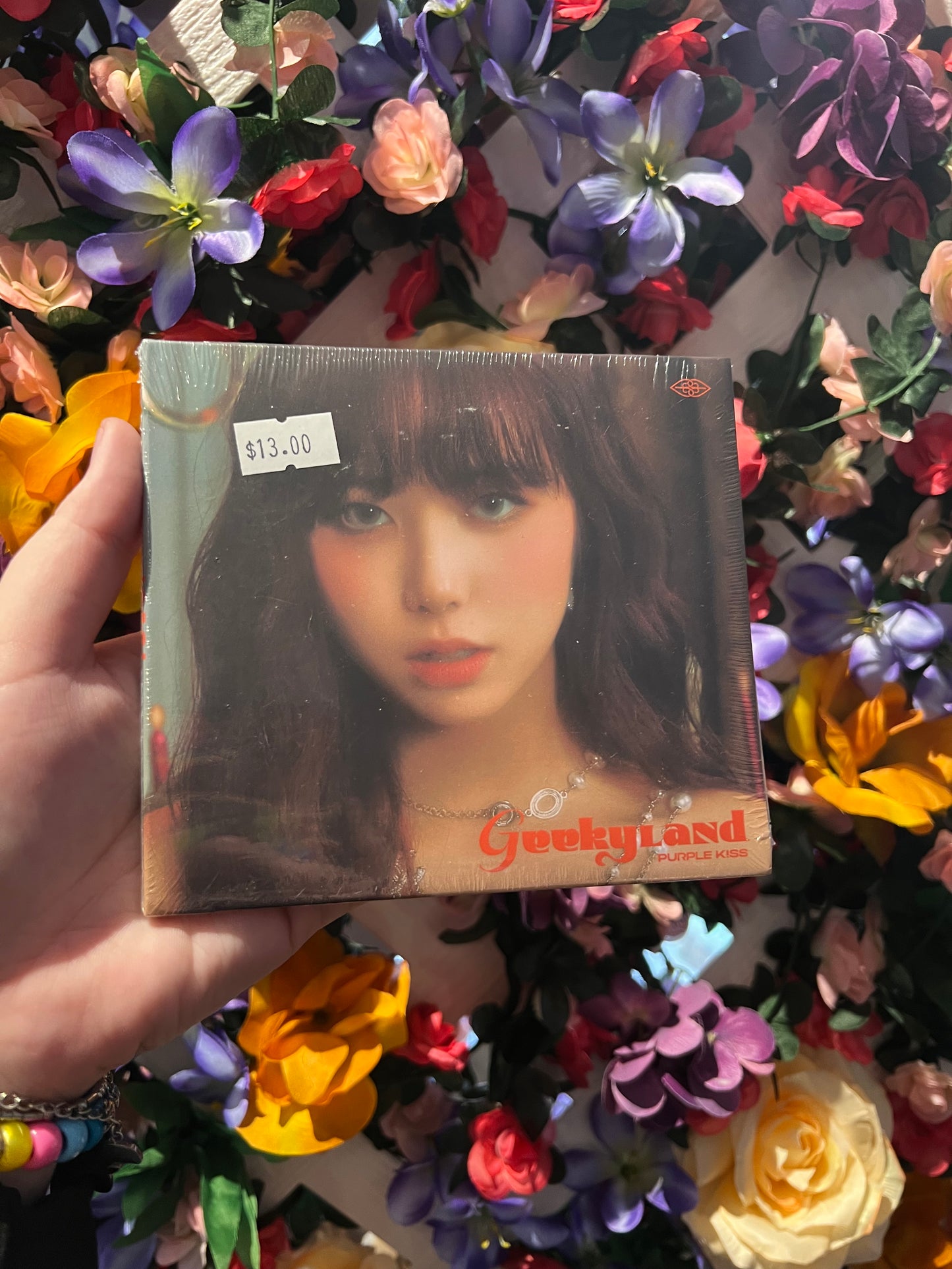Purple Kiss - Geekyland (Digipack Random Ver.)