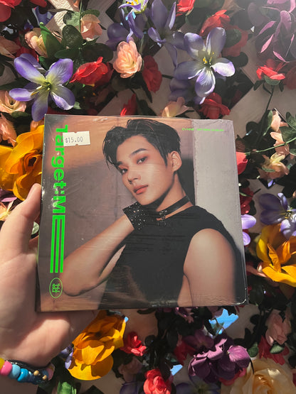 EVNNE - Target ME (Digipack Random Ver.)