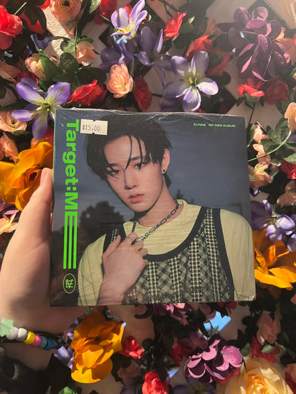 EVNNE - Target ME (Digipack Random Ver.)