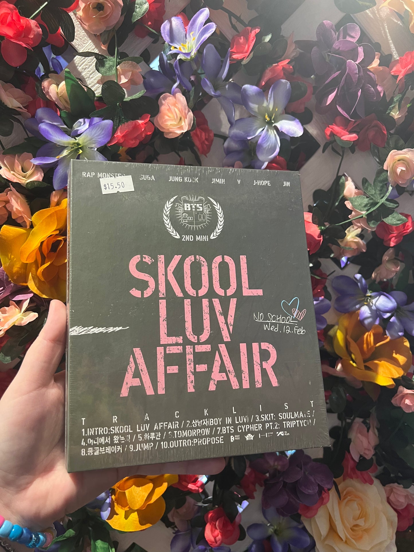 BTS - Skool Luv Affair