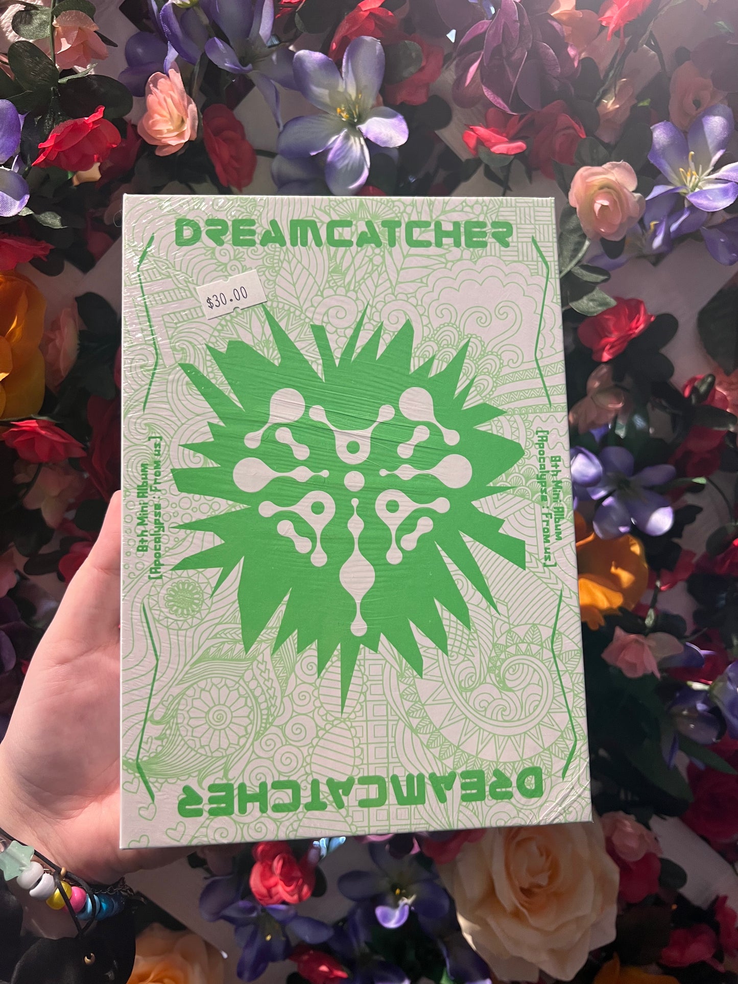 Dreamcatcher - Apocalypse: From Us (Limited Edition)