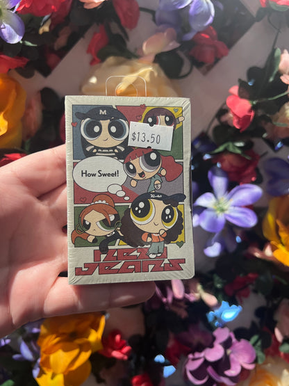NewJeans - How Sweet (Weverse Random Ver.)