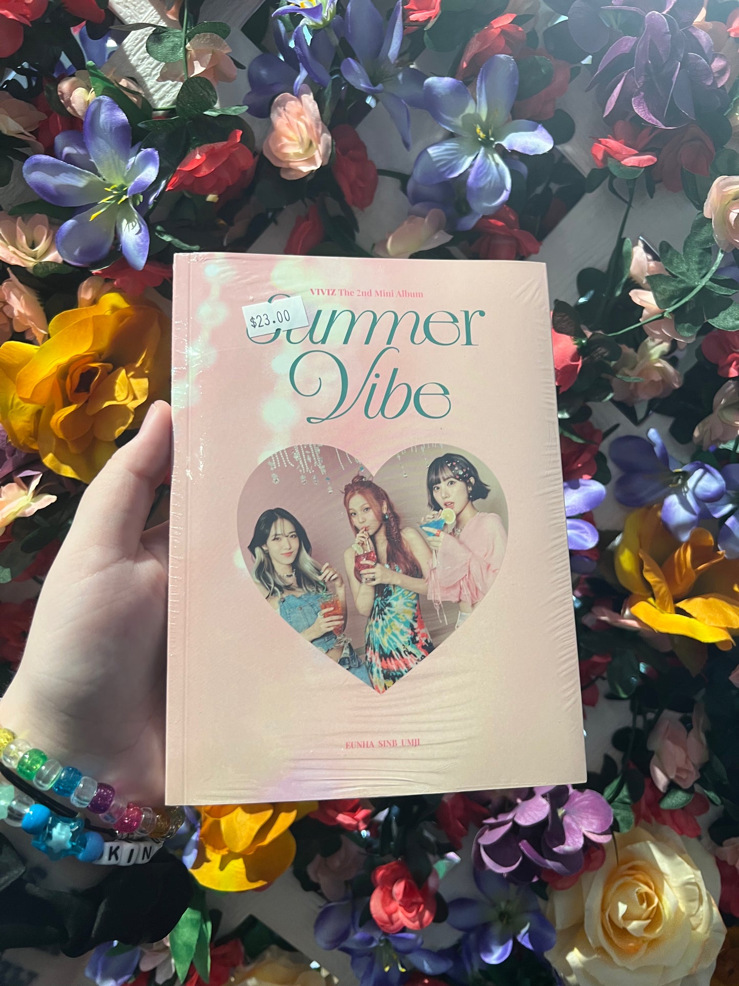 VIVIZ - Summer Vibe (Photobook Random Ver.)