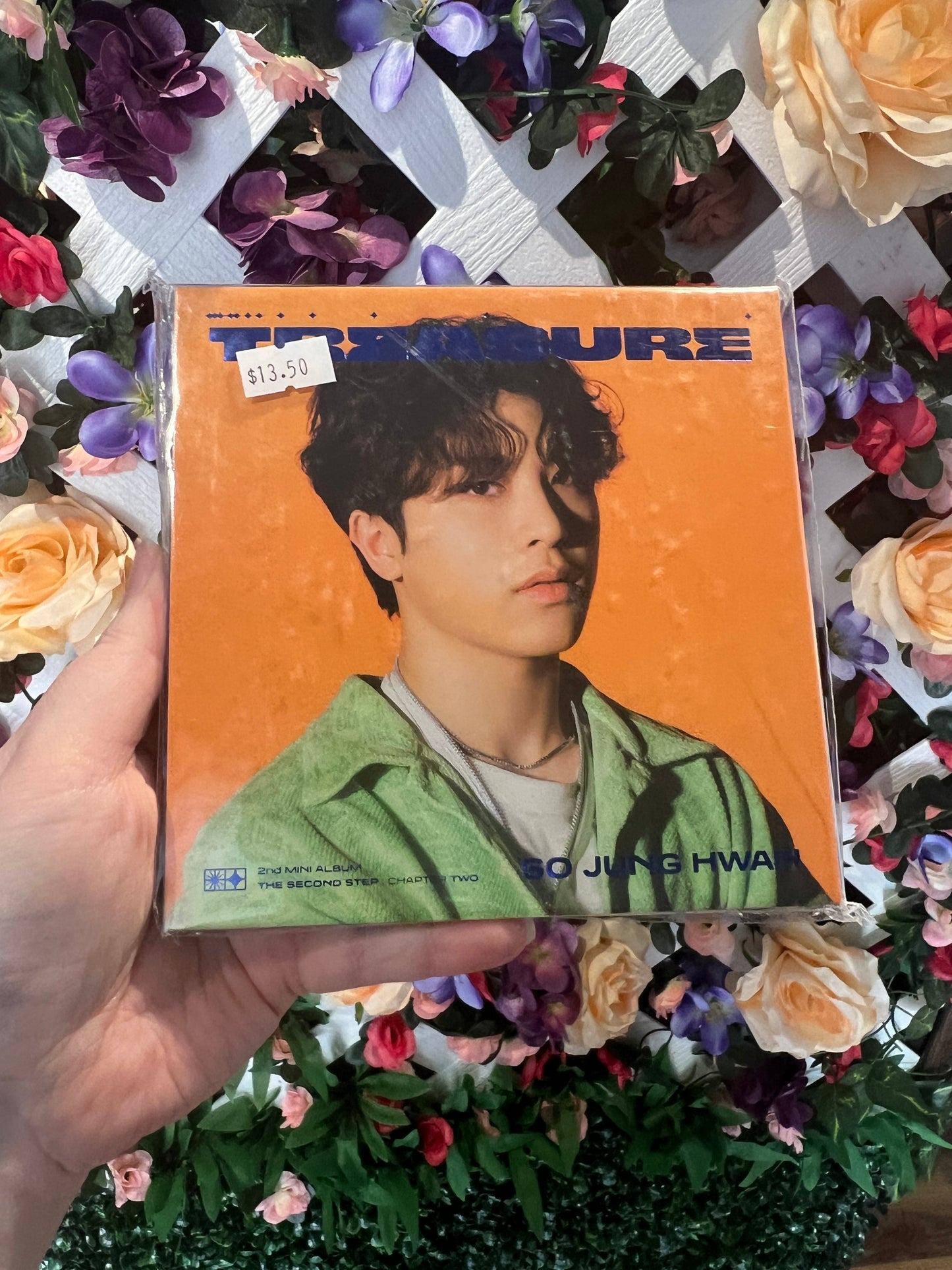 Treasure - The Second Step: Chapter Two (Digipack Random Ver.)