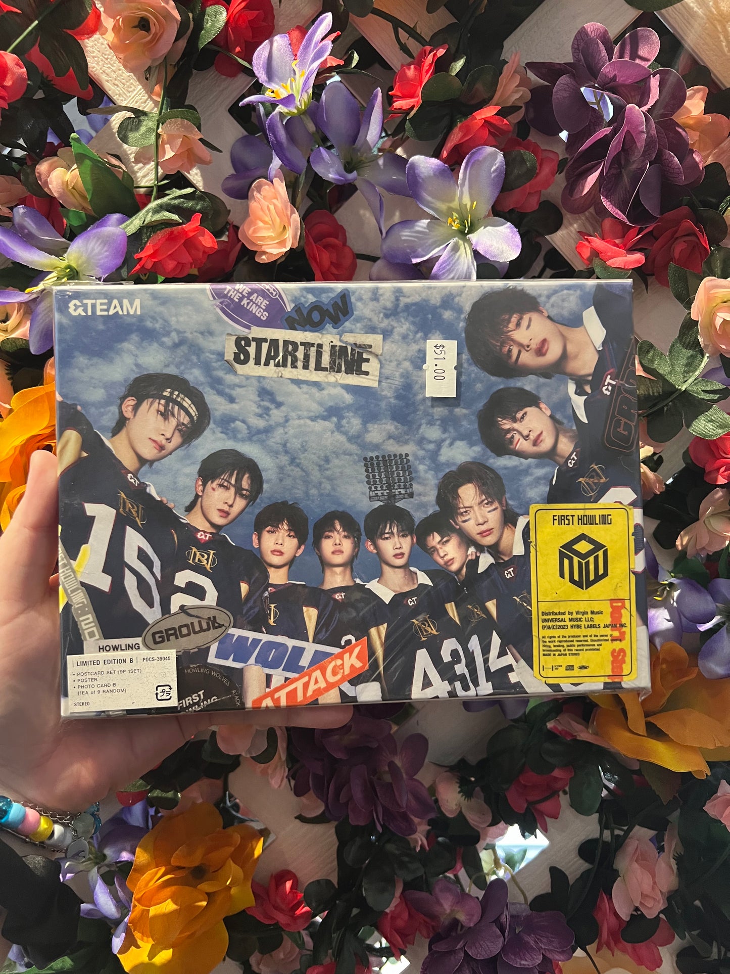 &TEAM - First Howling (Limited Edition B)