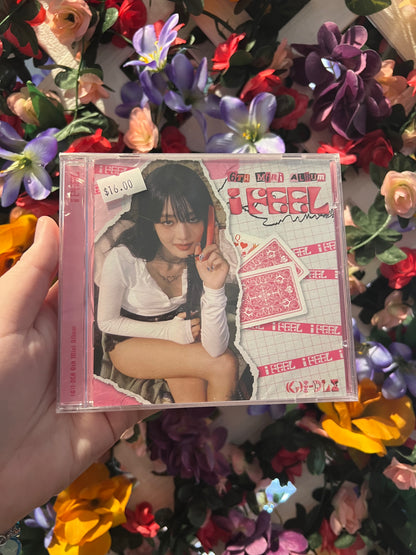 (G)I-DLE - I Feel (Jewel Case Random Ver.)